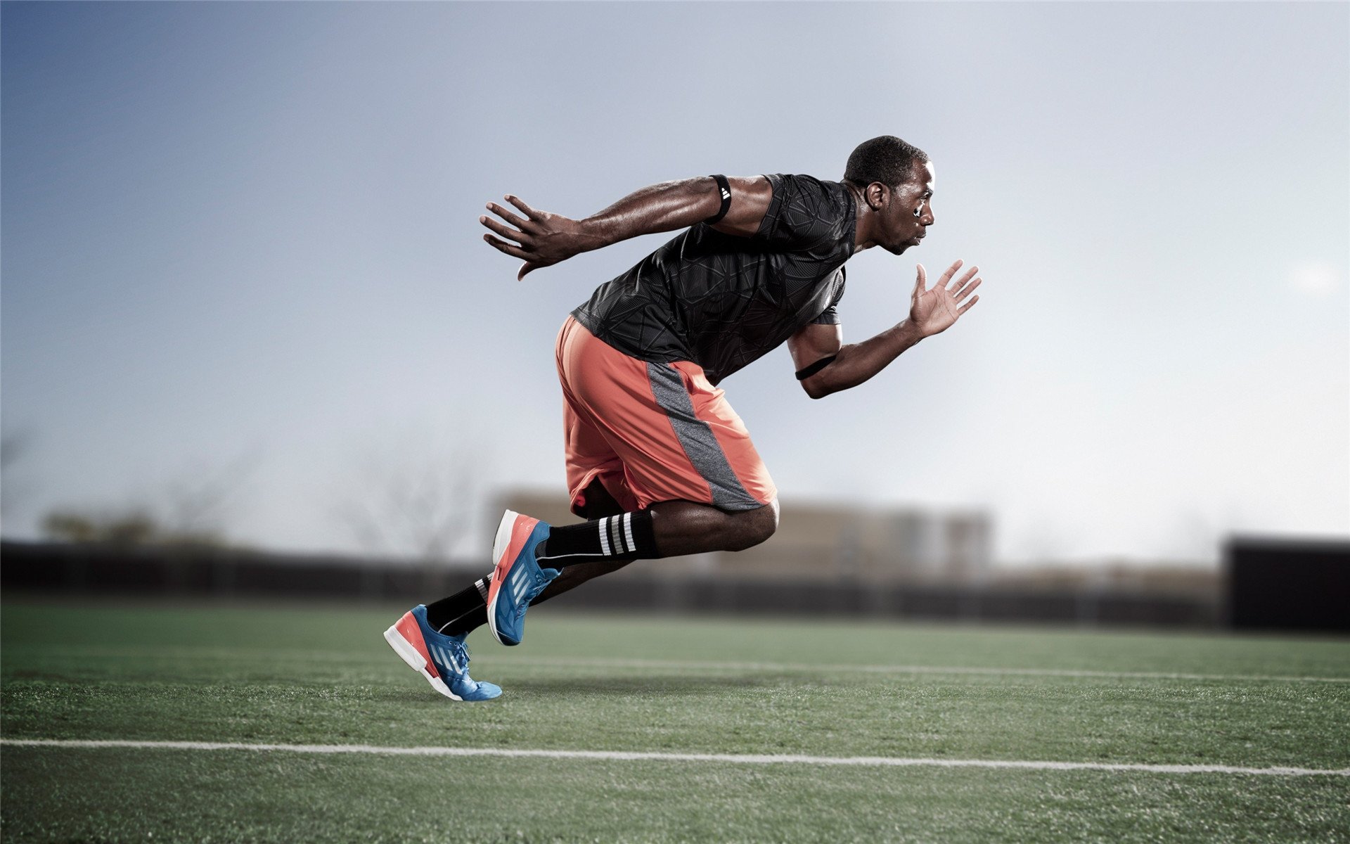 谷爱凌谈伤后恢复过程充满信心，谷爱凌接受采访